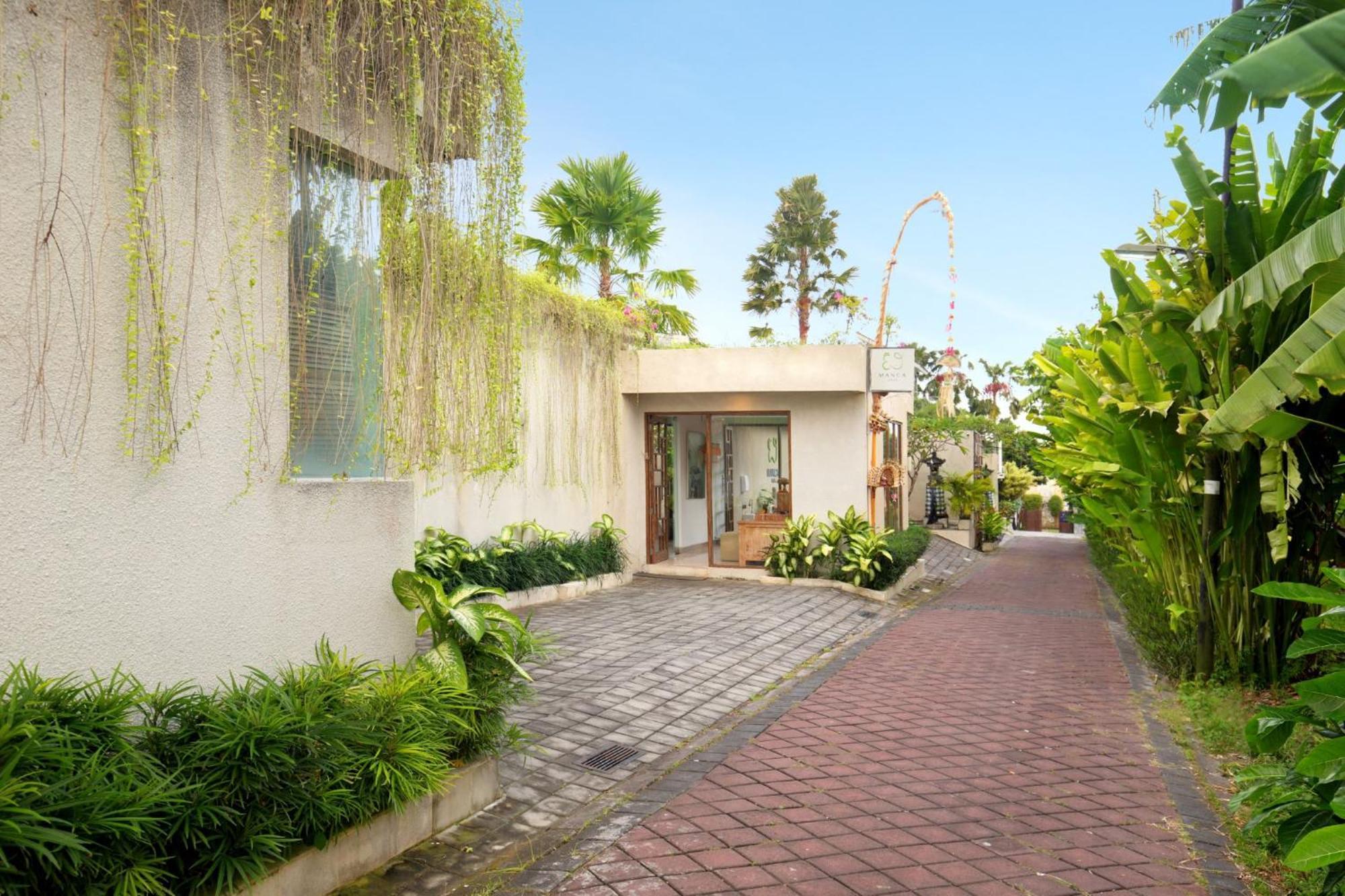 Manca Villa Canggu By Ini Vie Hospitality Exterior photo