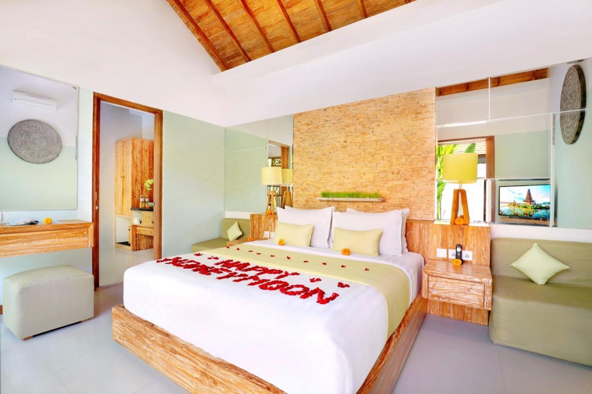 Manca Villa Canggu By Ini Vie Hospitality Exterior photo